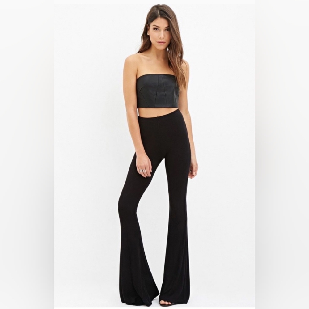 Forever 21 Women’s Black Ribbed Velvet High Waisted Slip On Bell Bottom Pants M